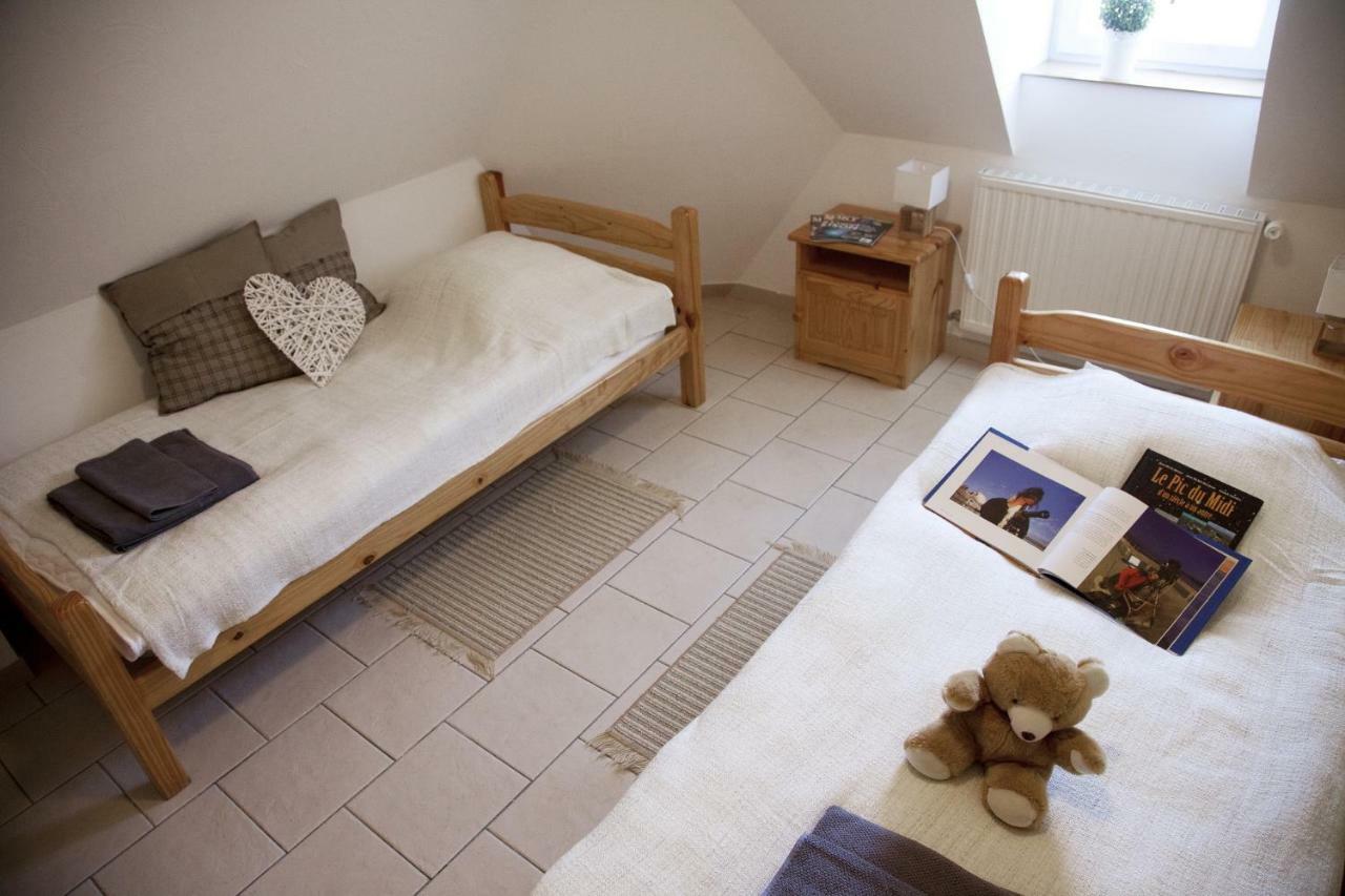 Gites Estives D'Arrens Zimmer foto
